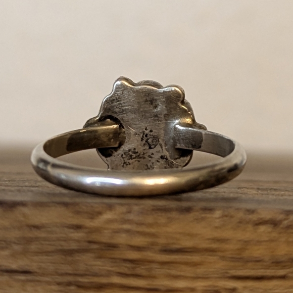 Turquoise Flower Ring - Picture 4 of 4